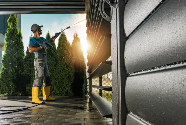 Professional Pressure Washing in Nevada, MO